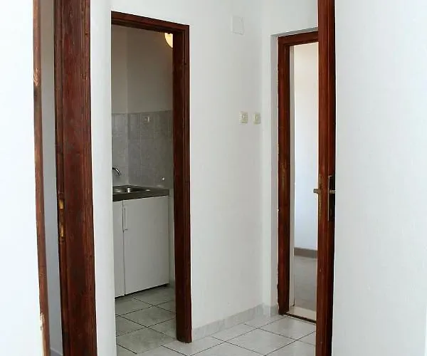 Apartments By The Sea Basina, Hvar - 4599 Apartment