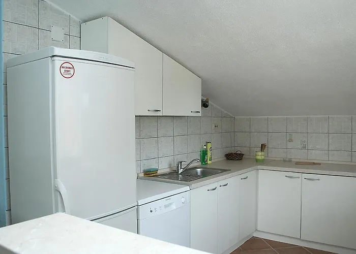 Apartments By The Sea Basina, Hvar - 4599 Apartment Vrboska